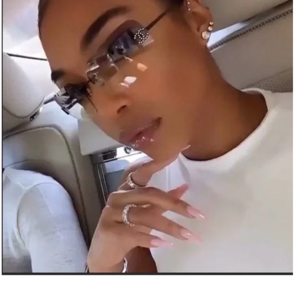 CHANEL Accessories - Chanel Y2K Diamante 💎 Crystal CC Logo Sunglasses Smoke 💨 Gray
